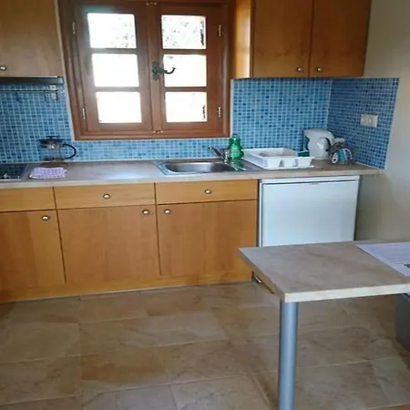 Koukouli Lower Apartment Kamilari